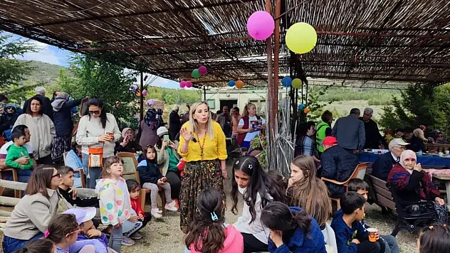 Sanatçıların köyünde Hıdırellez coşkusu
