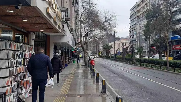 Santorini'de 5,2 büyüklüğündeki deprem İzmir'i salladı