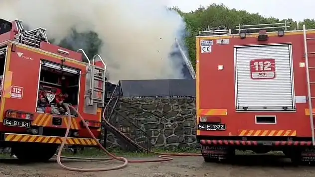 Sapanca'da bungalov alev topuna döndü