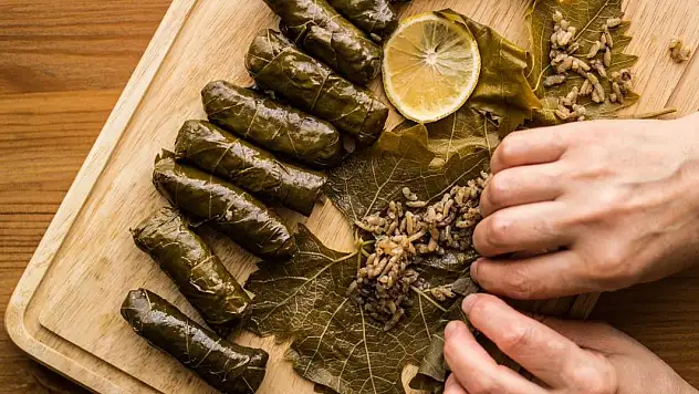 Sarmalarınız neden dağılıyor ortaya çıktı! Basit bir yöntemle dağılmayacak!