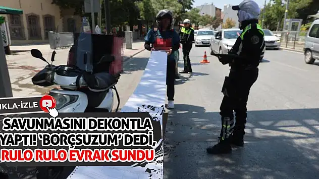 Savunmasını Dekontla Yaptı! 'Borçsuzum' Dedi, Rulo Rulo Evrak Sundu