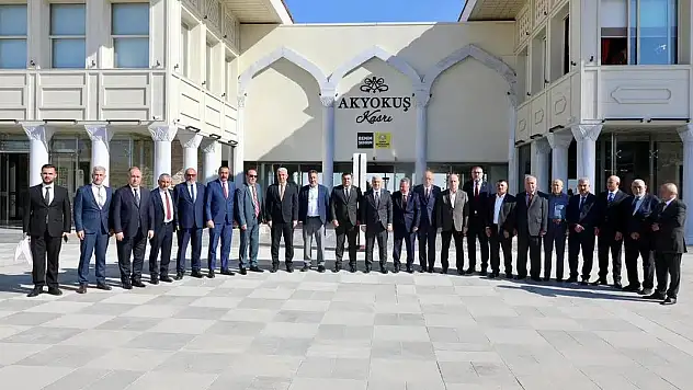 Şehit Aileleri Konya'da Bir Araya Geldi