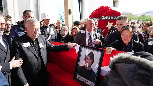 Şehit pilot Hasan Bahar son yolculuğuna uğurlandı