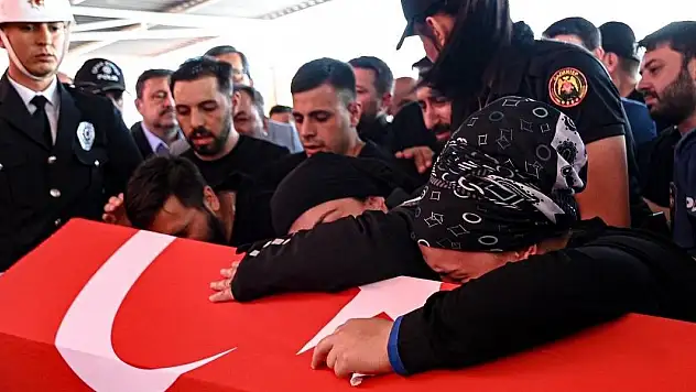 Şehit polis memuru Halil İbrahim Kuzkun son yolculuğuna uğurlandı