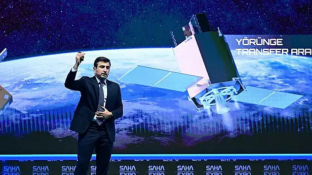 Selçuk Bayraktar: 50 tonluk bir fırlatma sistemi üzerinde çalışıyoruz