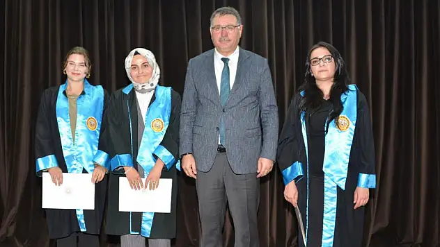 Selçuk Üniversitesinde mezuniyet heyecanı yaşandı