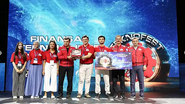 Selçuk Üniversitesine 'En İyi Sunum' Ödülü