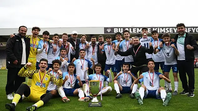 Selçuklu Belediyespor U16 takımı Türkiye Şampiyonu!