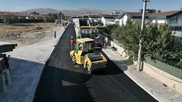 Selçuklu'da Asfalt Seferberliği Devam Ediyor!