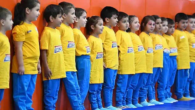 Selçuklu'da Yaz Spor Okulları Eğitimleri Başladı