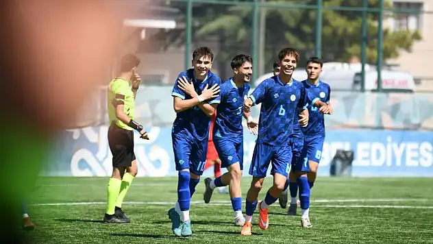 Selçuklu'nun gençlerinden gol şov