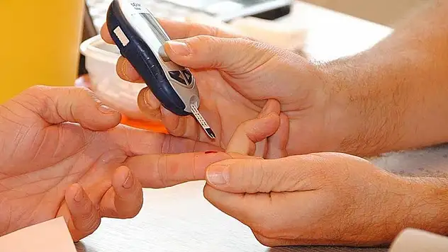 Sensörlü şeker ölçüm cihazı SGK kapsamına alındı