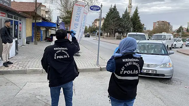 Serseri Kurşun Can Yaktı! Yoldan Geçen Sürücü Yaralandı!