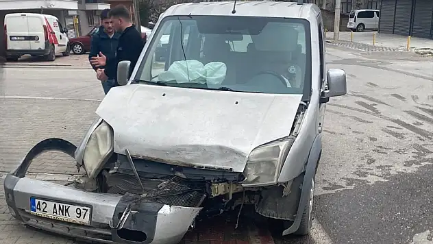 Seydişehir'de trafik kazası: 3 yaralı!