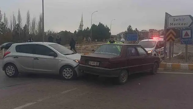 Seydişehir'de trafik kazası: 2 yaralı