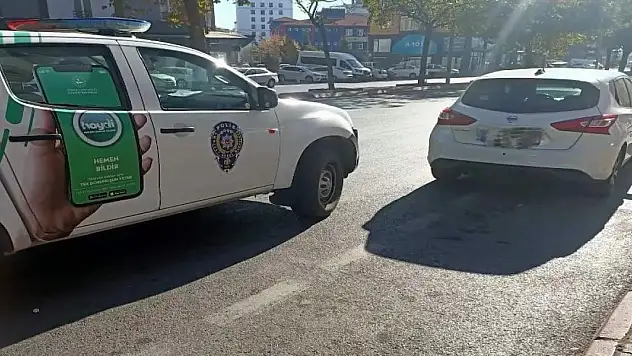 Seyir halindeki araçla köpeği koşturan şahıs yakalandı