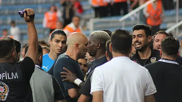 Sezonun ilk maçından sonra ağır ceza almıştı! Yeniden Konyaspor'a rakip olacak