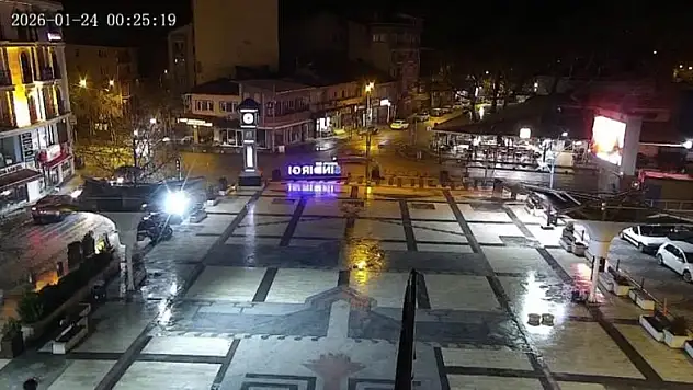 Sındırgı'daki 5,1 büyüklüğündeki deprem korkuttu