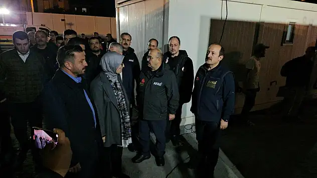 Sındırgı'da depremin yaraları sarılıyor
