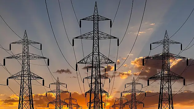 Spot piyasada elektrik fiyatları
