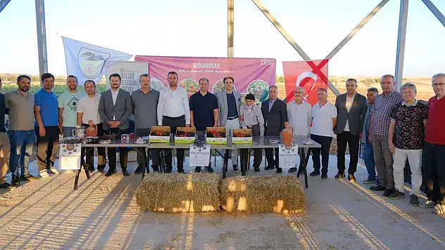 SÜ Bilim İletişimi Ofisi çiftçilerle buluştu