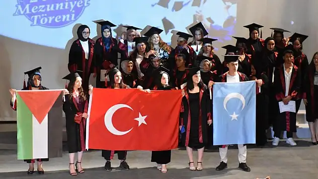 SÜ Karapınar Aydoğanlar MYO'da mezuniyet heyecanı