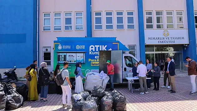 SÜ öğrencileri Selçuklu'da temiz çevreye dikkat çekti!