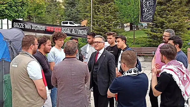 SÜ öğrencilerinden Gazze'deki soykırıma barışçıl tepki
