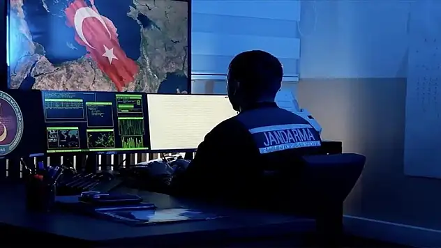 Suç örgütlerine yönelik operasyonlarda gözaltına alınan 33 şüpheli tutuklandı