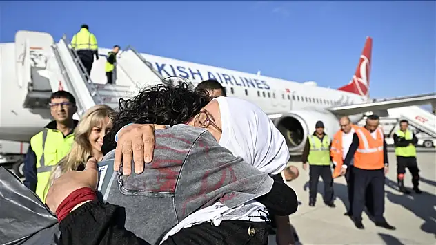 Sumud Filosu'ndaki aktivistler İsrail'in kendilerine uyguladığı şiddeti anlattı