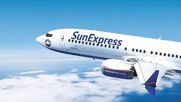 SunExpress 400 kabin memuru alacağını duyurdu