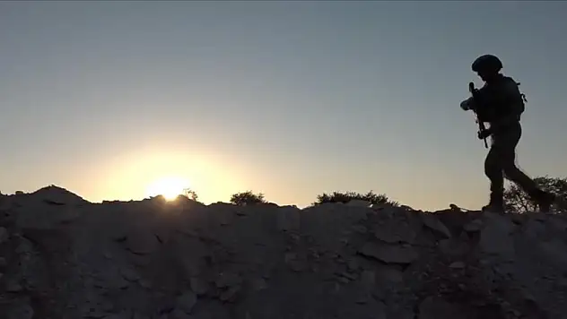 Suriye ve Irak'ın kuzeyinde 15 PKK'lı terörist etkisiz hale getirildi
