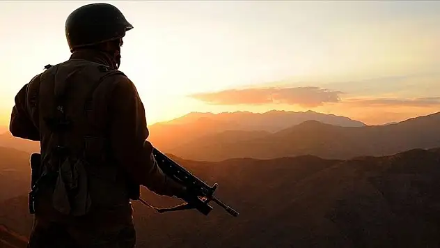 Suriye'nin ve Irak'ın kuzeyinde 3 PKK/YPG'li terörist etkisiz hale getirildi