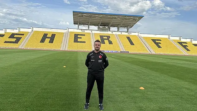 Taner Ay, Milli Takımda göreve başladı