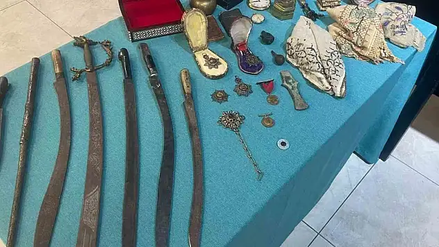 Tarihi eser kaçakçılığında 243 eser ele geçirildi