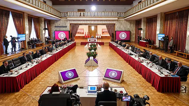 Tarihi komisyonda sona doğru