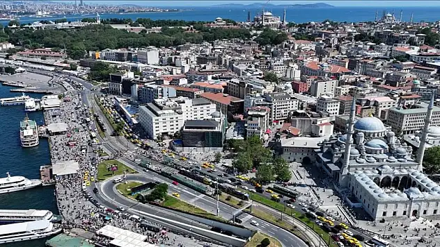 Tarihi Yarımada'da bayram yoğunluğu
