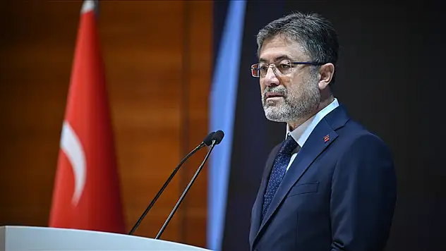Tarım ve Orman Bakanı Yumaklı'dan orman yangını uyarısı