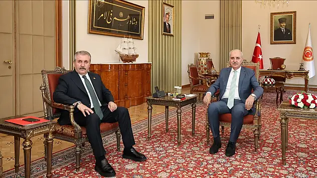 TBMM Başkanı Kurtulmuş, BBP Genel Başkanı Destici'yi kabul etti