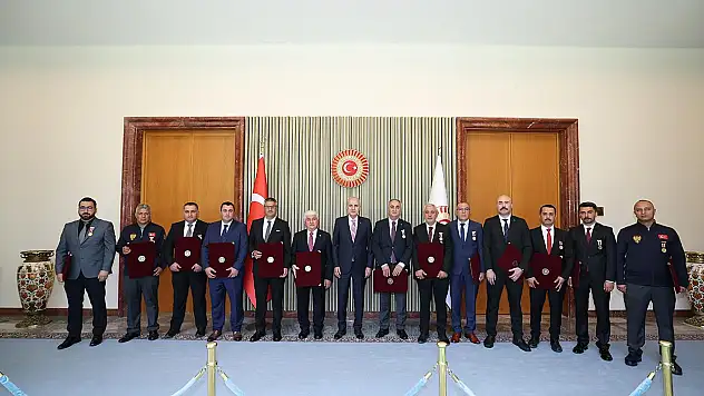 TBMM Başkanı Kurtulmuş'tan 15 Temmuz gazilerine Teşekkür Beratı