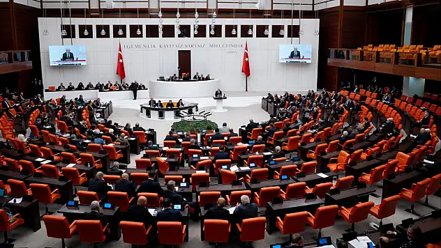TBMM'de sandalye dağılımı değişti