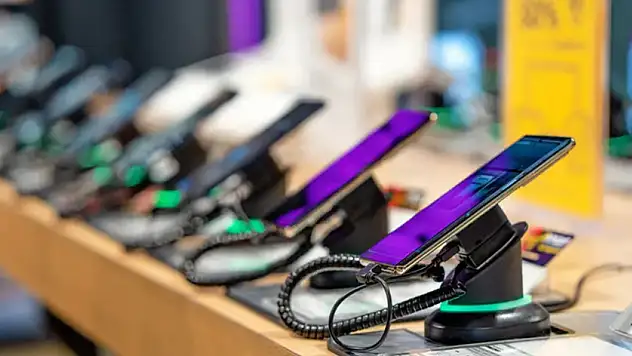 Telefon alacaklar dikkat! Dev zam için tarih verildi!
