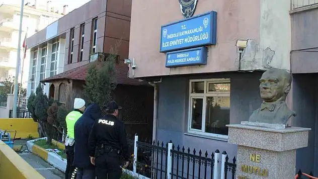 Telefon dolandırıcılarının ağına düştü, 400 bin lirasını kaptırmasını polis engelledi