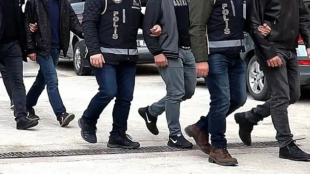Terör örgütü DHKP/C'ye yönelik soruşturmada 32 zanlı yakalandı