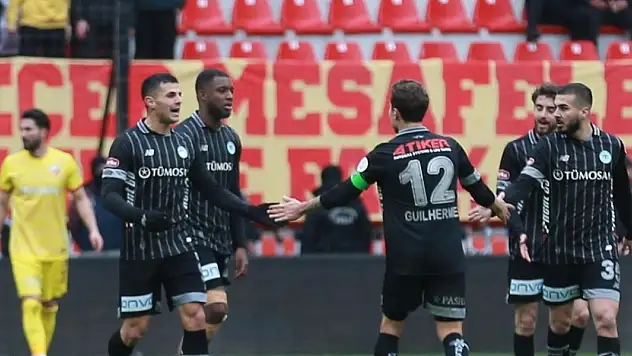 TFF, üç haftalık fikstürü açıkladı! Konyaspor - Trabzonspor maçına tuhaf saat tercihi!