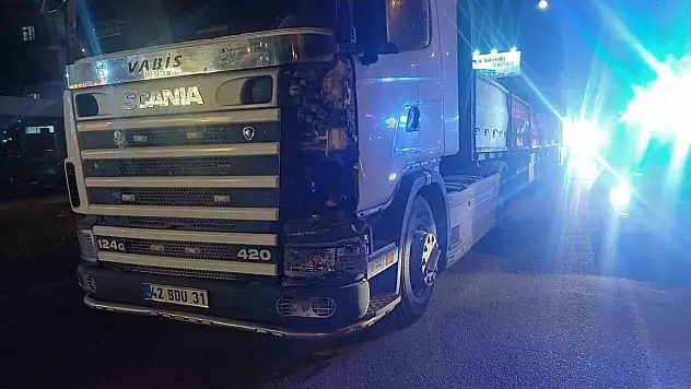 Tırın çarptığı kadın ağır yaralandı