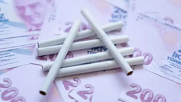Tiryakilere kötü haber: Sigaraya zam geldi!