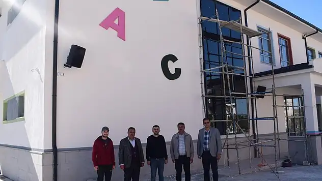 TOBB tarafından Karapınar'a yaptırılan okul inşaatında sona yaklaşıldı