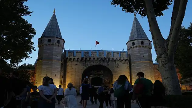 Topkapı Sarayı'nda ilk kez gece turları başladı