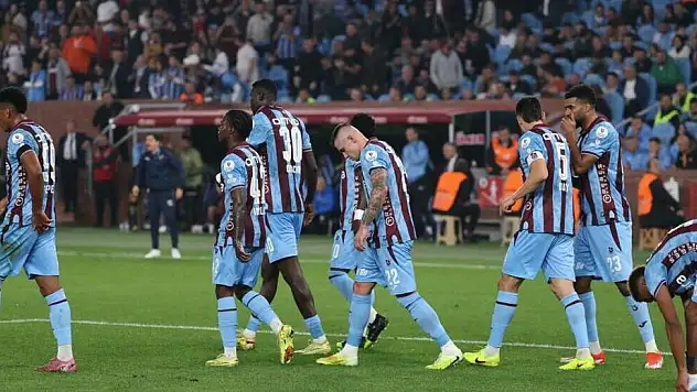 Trabzonspor'un yıldızı Konyaspor maçı öncesi kart sınırında